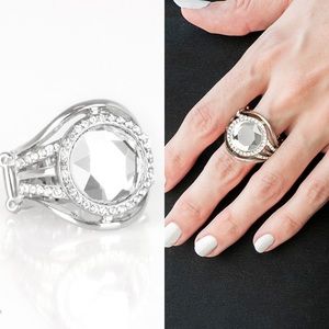 Paparazzi ‘Stay For The Fireworks’ Ring